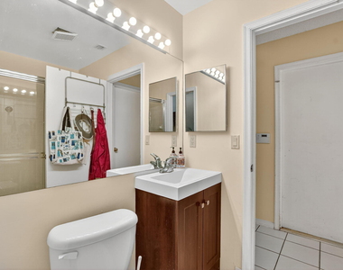 20803 Cabrillo Way - Photo Thumbnail 28