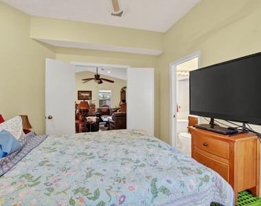 20803 Cabrillo Way - Photo Thumbnail 23