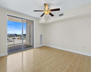 1830 Radius Drive - Photo Thumbnail 3