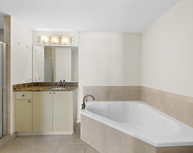 1830 Radius Drive - Photo Thumbnail 9