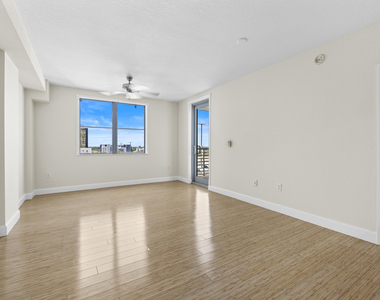 1830 Radius Drive - Photo Thumbnail 6