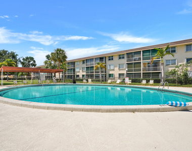 4500 N Federal Highway - Photo Thumbnail 18