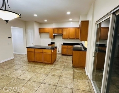 1443 Orange Grove - Photo Thumbnail 6
