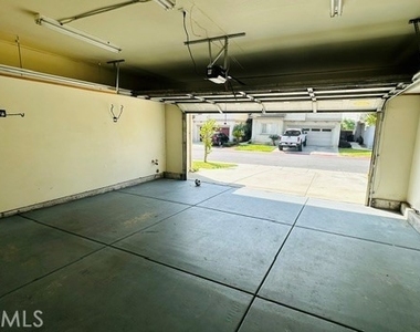 1443 Orange Grove - Photo Thumbnail 16