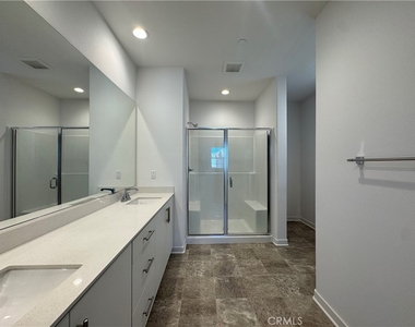 7018 Aloe Ln - Photo Thumbnail 13