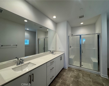 7018 Aloe Ln - Photo Thumbnail 12