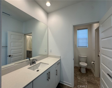 7018 Aloe Ln - Photo Thumbnail 17