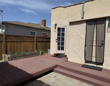 10832 Westminster - Photo Thumbnail 17
