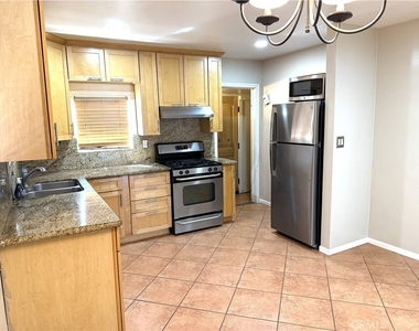 10832 Westminster - Photo Thumbnail 9