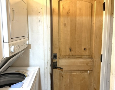 10832 Westminster - Photo Thumbnail 11