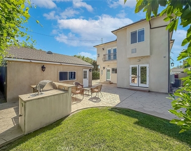 5960 Balcom - Photo Thumbnail 50