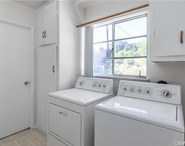 11543 Swinton - Photo Thumbnail 20
