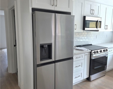 14169 Calvert - Photo Thumbnail 5