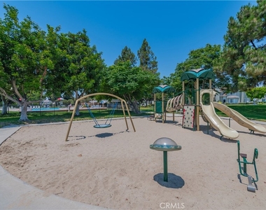 76 Fairlake - Photo Thumbnail 51