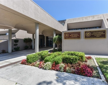 76 Fairlake - Photo Thumbnail 70