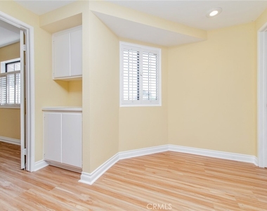 76 Fairlake - Photo Thumbnail 20