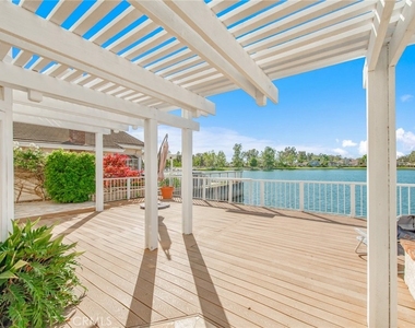 76 Fairlake - Photo Thumbnail 36