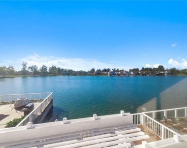 76 Fairlake - Photo Thumbnail 27