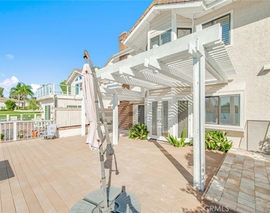 76 Fairlake - Photo Thumbnail 37