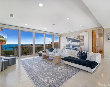 875 Avenida Salvador - Photo Thumbnail 6