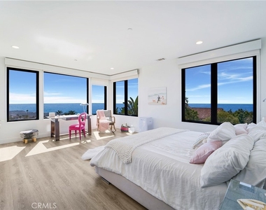 875 Avenida Salvador - Photo Thumbnail 18