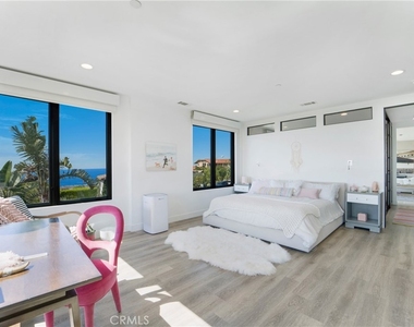875 Avenida Salvador - Photo Thumbnail 19
