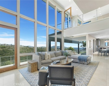 875 Avenida Salvador - Photo Thumbnail 8
