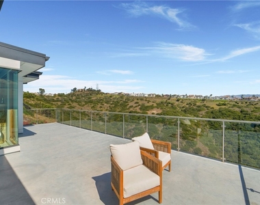 875 Avenida Salvador - Photo Thumbnail 9