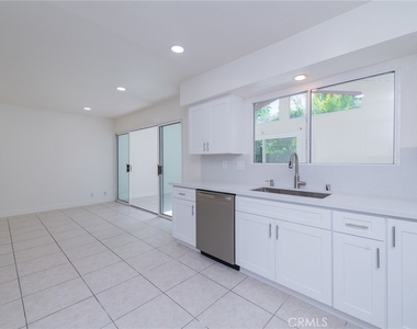 15 Butler Street - Photo Thumbnail 13