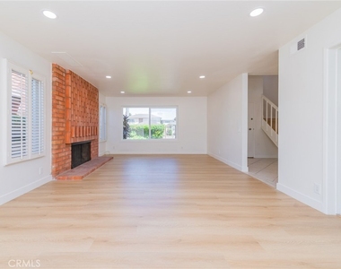 15 Butler Street - Photo Thumbnail 7