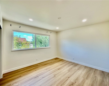 15 Butler Street - Photo Thumbnail 22