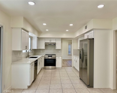 15 Butler Street - Photo Thumbnail 8