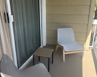 20191 Cape Coral Lane - Photo Thumbnail 8