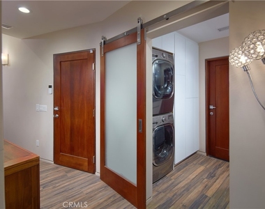 2680 Victoria Drive - Photo Thumbnail 25