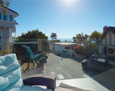 2680 Victoria Drive - Photo Thumbnail 15