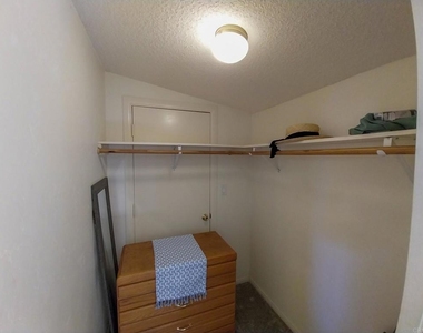 1248  B Donald Way - Photo Thumbnail 5
