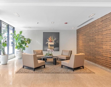 1450 Franklin Street - Photo Thumbnail 14