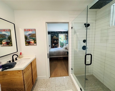 843 La Vista Drive - Photo Thumbnail 36