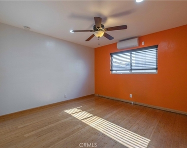 1227 E 1st - Photo Thumbnail 6