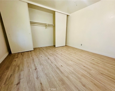 607 N Dalton Avenue - Photo Thumbnail 8