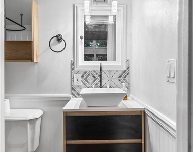 2371 Spring Oak - Photo Thumbnail 16