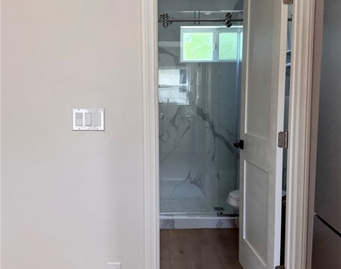 4125 Cutler Avenue - Photo Thumbnail 9