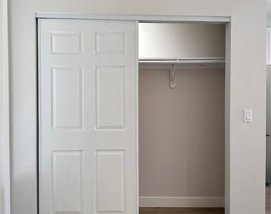 4125 Cutler Avenue - Photo Thumbnail 13