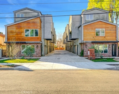 530 Fano Street - Photo Thumbnail 1