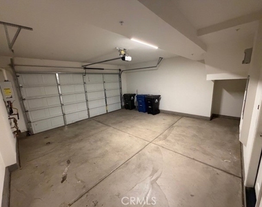 3903 E Carmel Privado - Photo Thumbnail 3