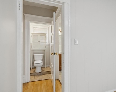 2923 Wheeler Street - Photo Thumbnail 14