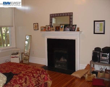 627 Rose Avenue - Photo Thumbnail 8