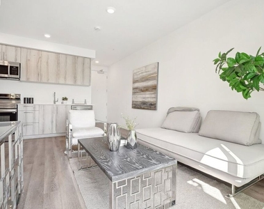 224 Alvarado Street - Photo Thumbnail 3