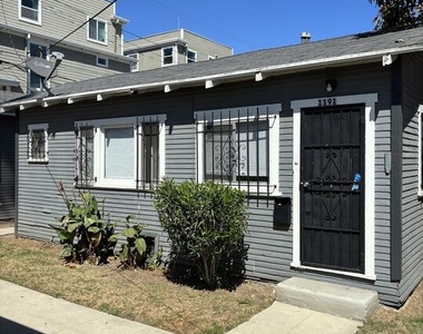 1187 W 37th Drive - Photo Thumbnail 5