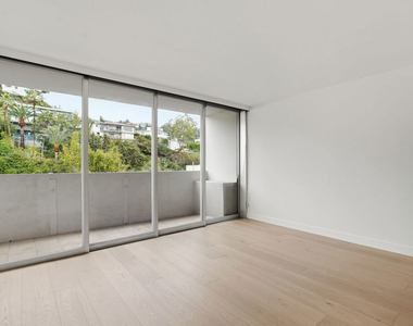 8787 Shoreham Drive - Photo Thumbnail 13